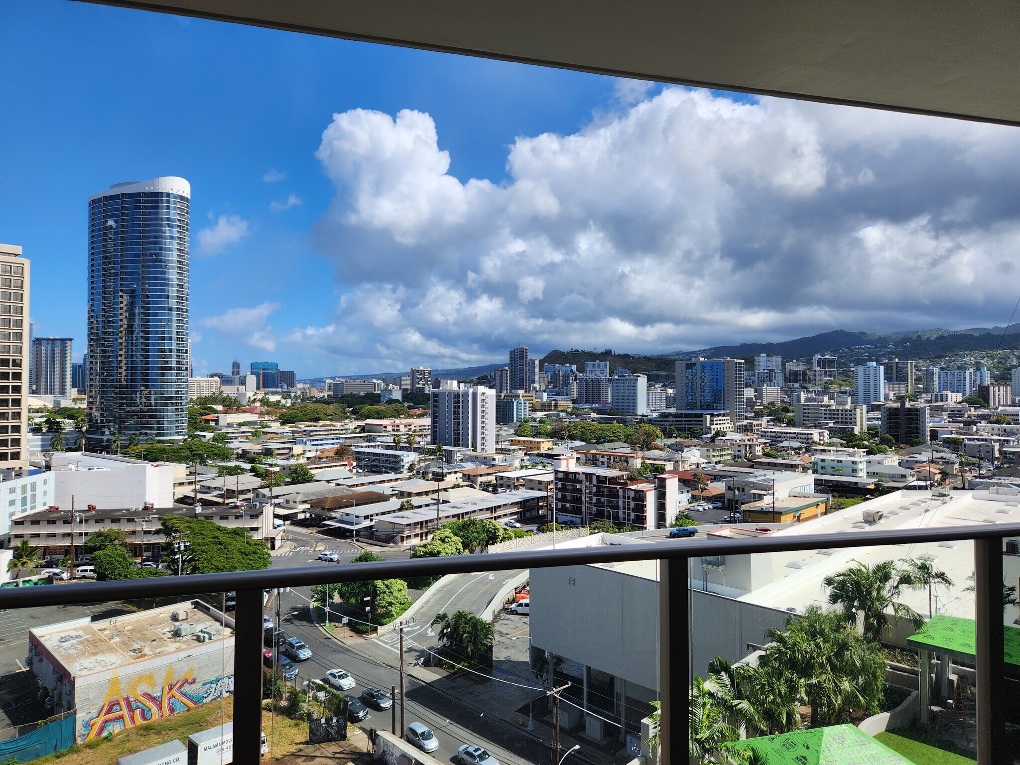 Building Photo - 1388 Kapiolani Blvd