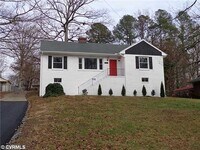 Building Photo - Beautiful home waiting for you!