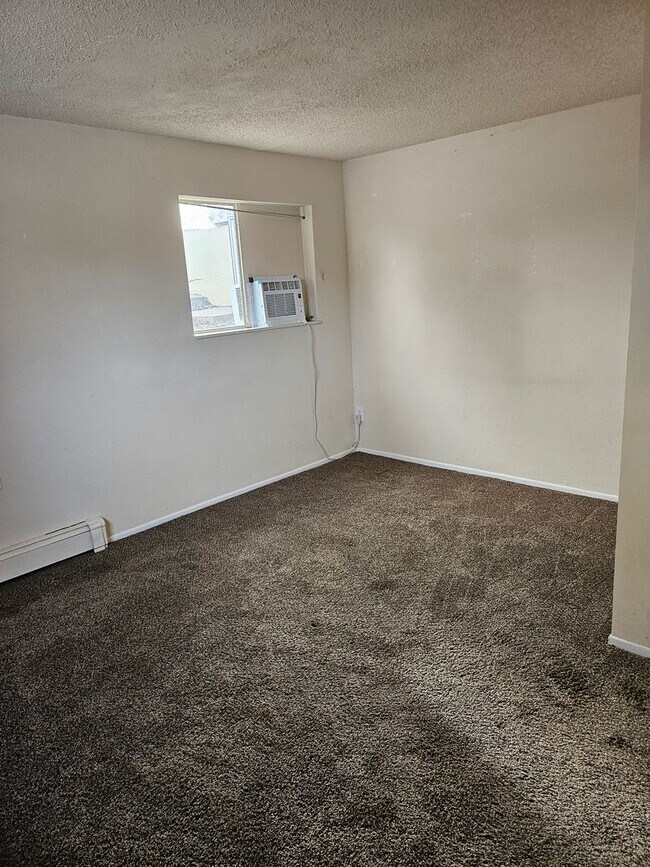 Building Photo - 745 McCarthy Dr