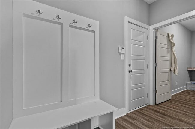 Building Photo - 5527 Mountain Run Dr