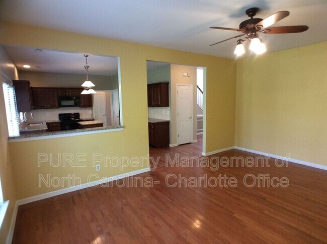 Building Photo - 3904 Luthers Rock Ct