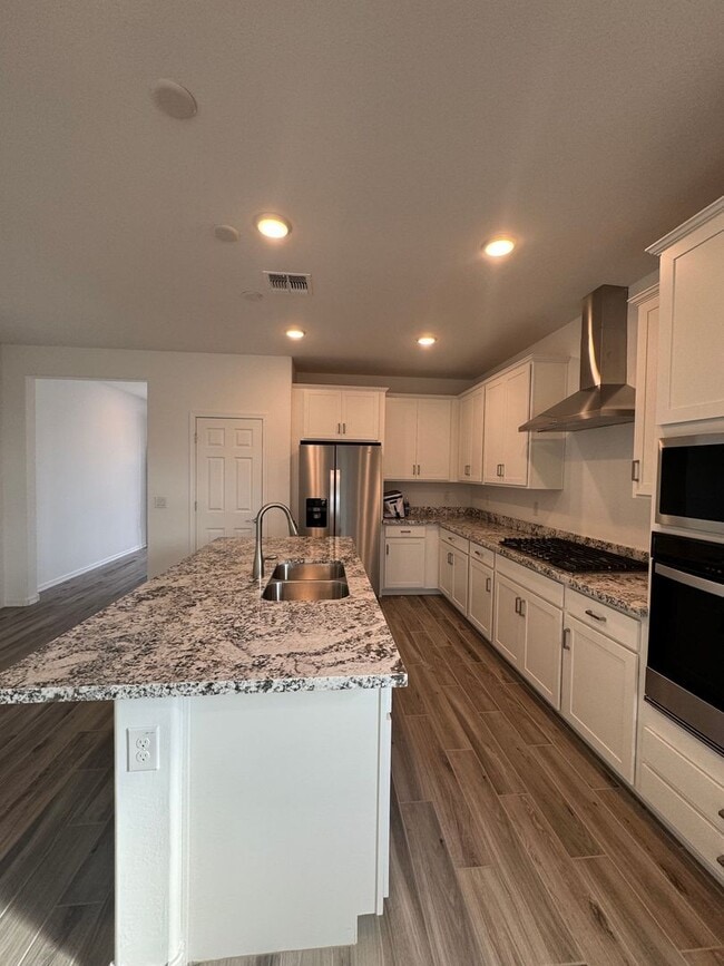 Building Photo - BRAND NEW HOME IN SENTERO CROSSING
