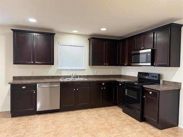 Building Photo - 1708 Gayla Creek Dr