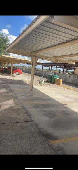 Building Photo - 1803 W Bronze St