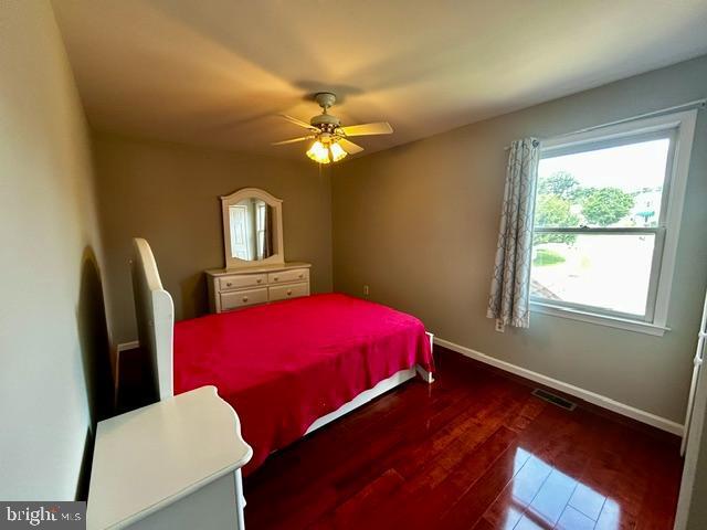 Building Photo - 4574 White Oak Ln