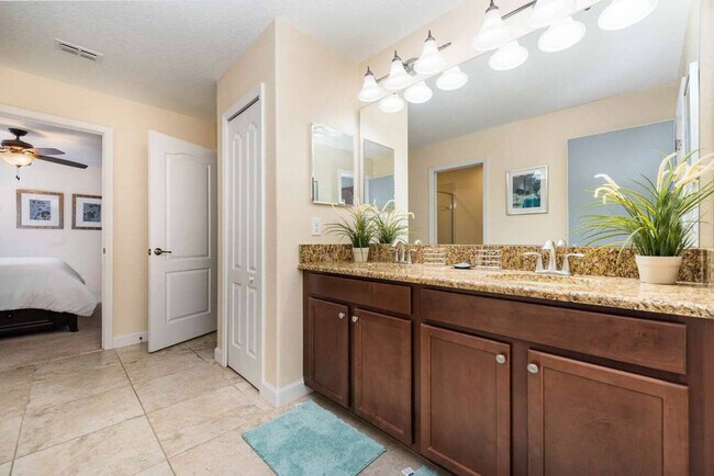 Building Photo - 1426 Wexford Way
