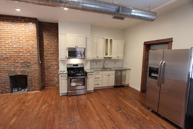 Kitchen - 1709-1713 Termon Ave