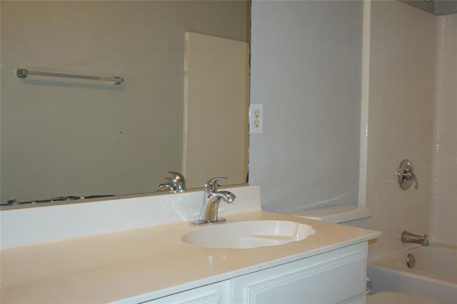 Building Photo - 5613 Penwell Dr