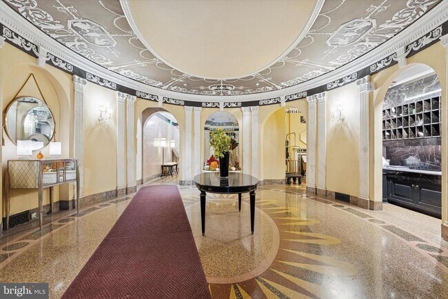 Building Photo - 1900 Rittenhouse Square