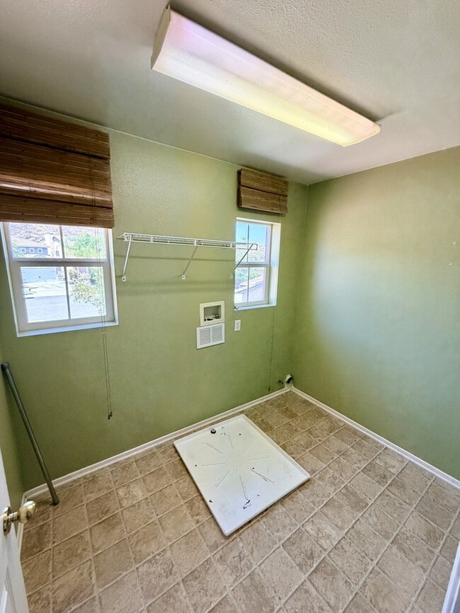 Building Photo - 31141 Old Trail Cir
