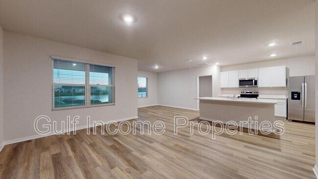 Building Photo - 18220 Canopy Pl