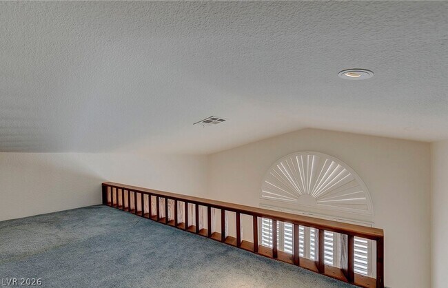 Building Photo - 7225 Scenic Hills Dr