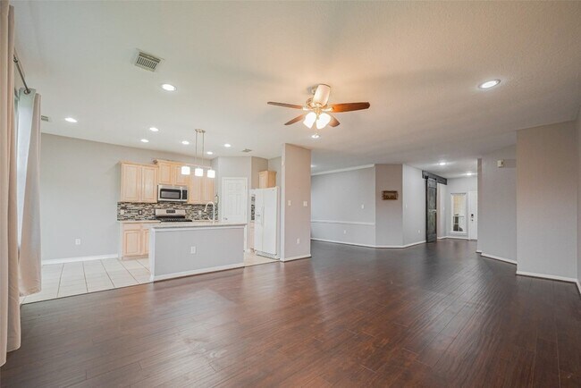 Building Photo - 4510 Sherwood Green Ct