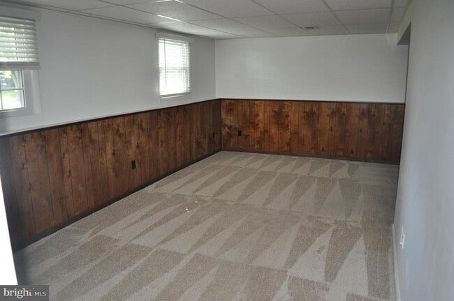 Building Photo - 1662 Canonade Ct