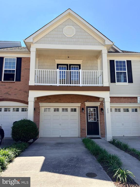 Building Photo - 110 Dandridge Ct