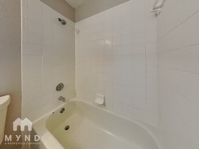 Building Photo - 4103 Plantation Cove Dr