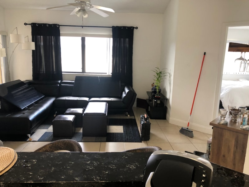 Building Photo - 2445 SW 18th Terrace