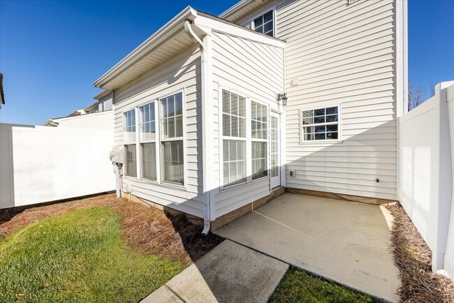 Building Photo - 5028 Prosperity Ridge Rd