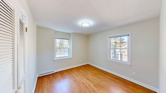 Building Photo - 2844 Goneaway Rd