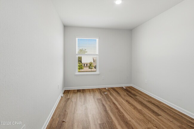 Building Photo - 1749 Jakes Dr