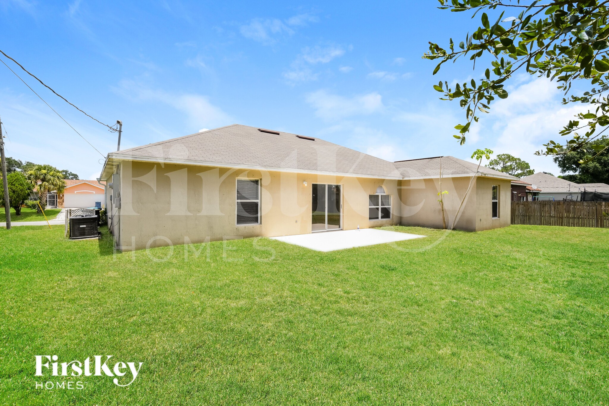 Building Photo - 681 Sauders Rd SE