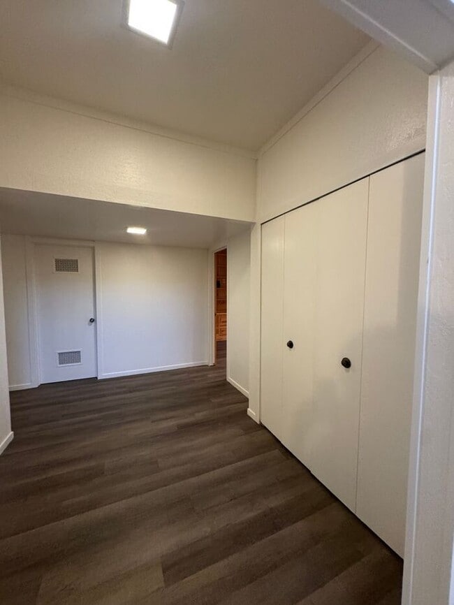 Building Photo - 4-Bed + Office | Reno Skyline Stunner | Fully Updated & Ready!