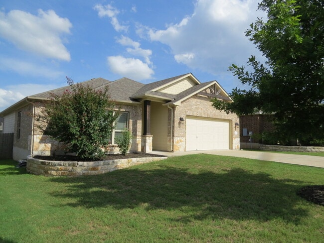 Building Photo - "Charming 4-Bed Oasis with Granite Touches...