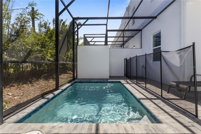 Building Photo - 312 Famagusta Dr