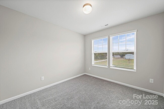 Building Photo - 133 Pumice Dr