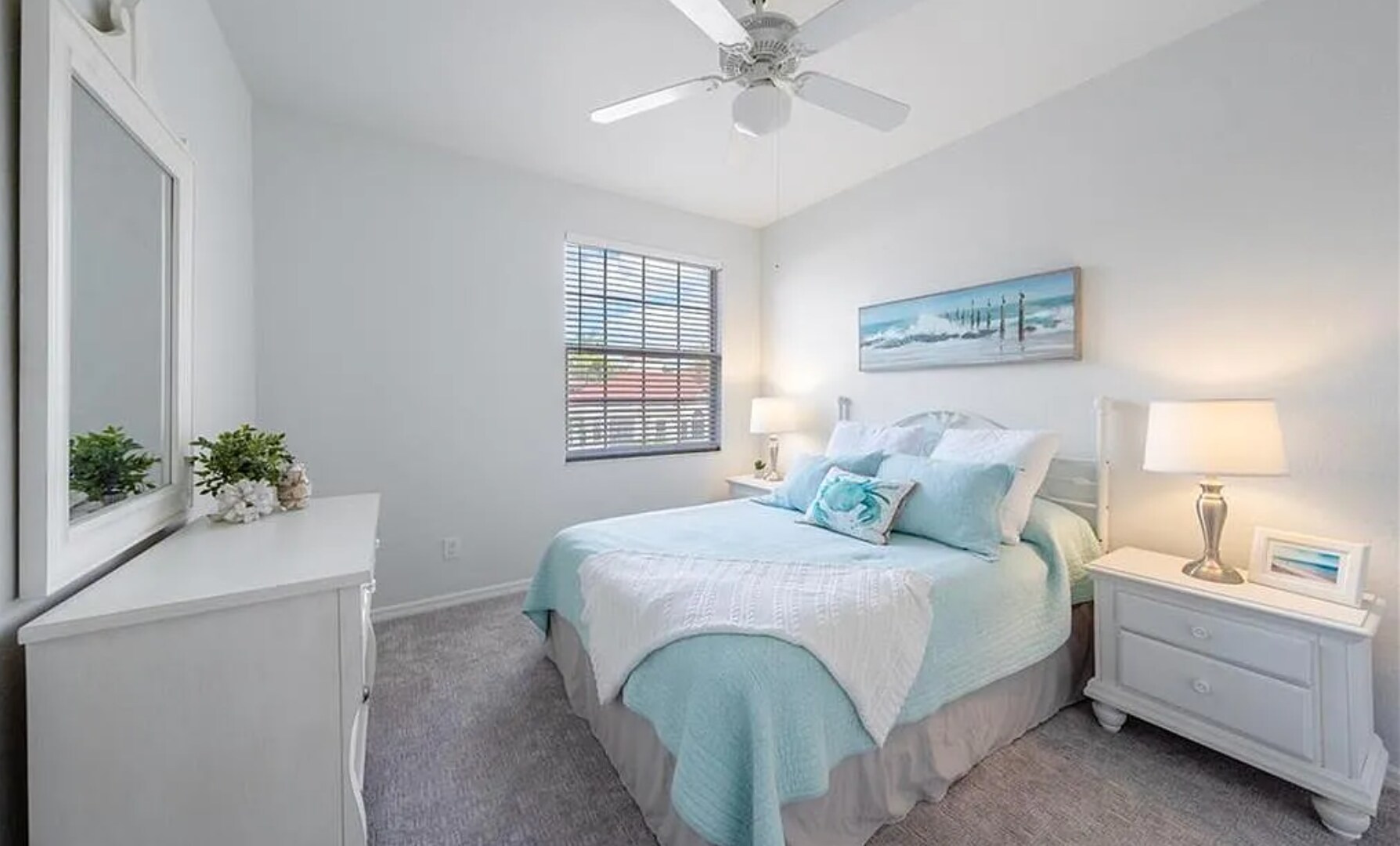 Building Photo - 640 Lalique Cir