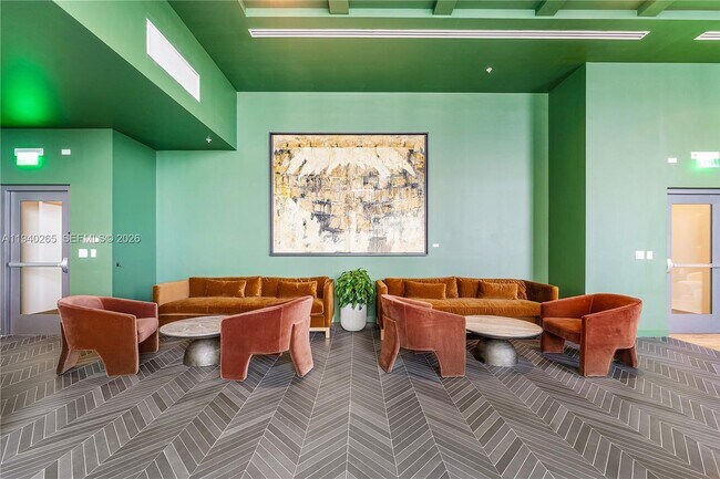 Building Photo - 11 NE 6th St