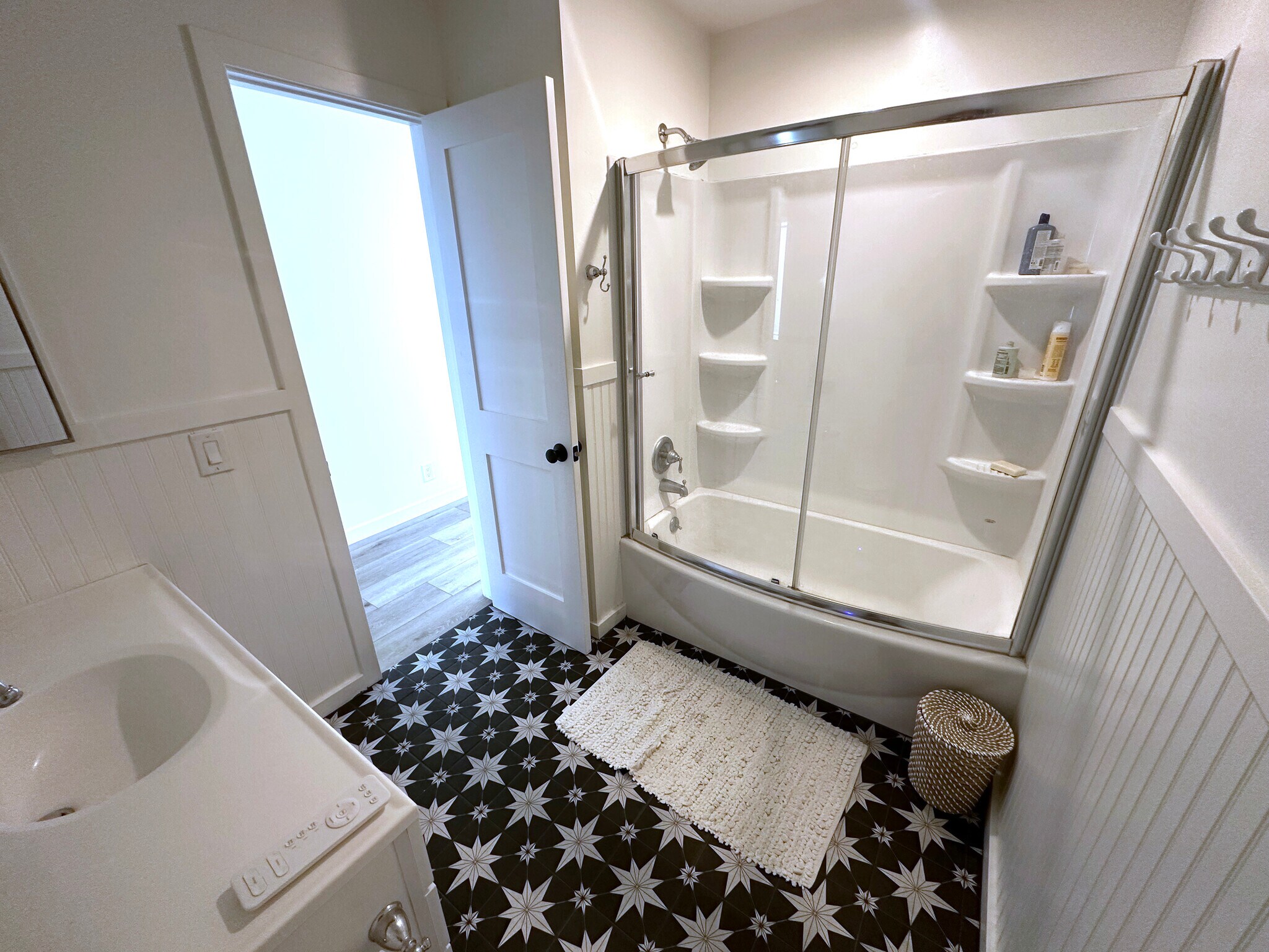 Building Photo - 2940 Luff Ct