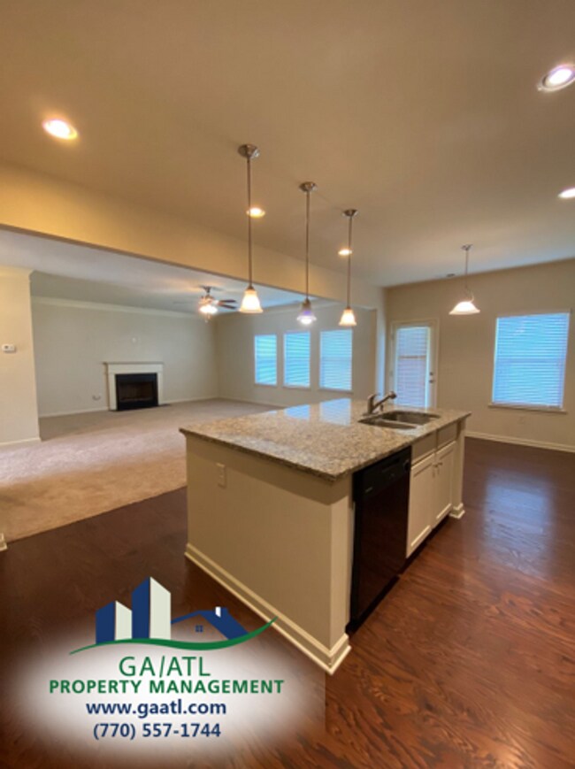 Building Photo - 600 Country Ridge Dr