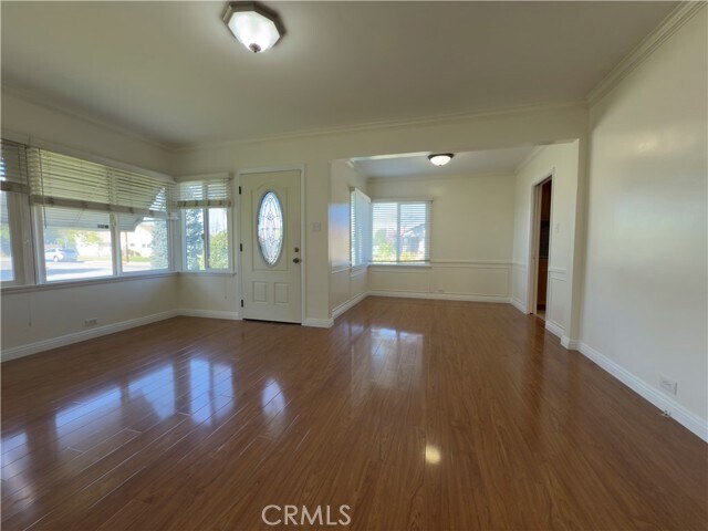 Building Photo - 3204 Hempstead Ave