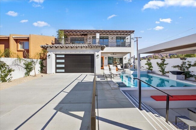 Building Photo - 51120 Avenida Navarro