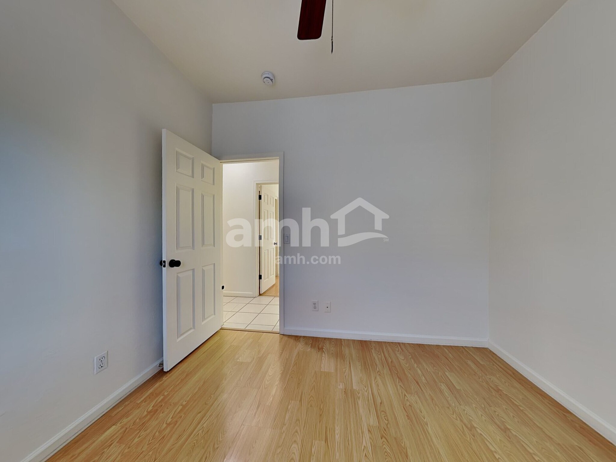 Building Photo - 837 S Roanoke St