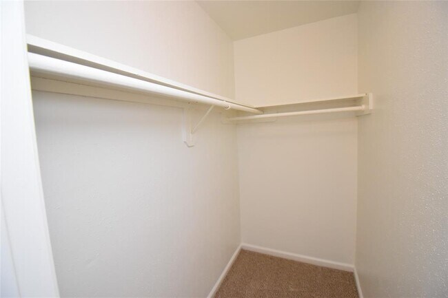 Building Photo - 4040 San Felipe St