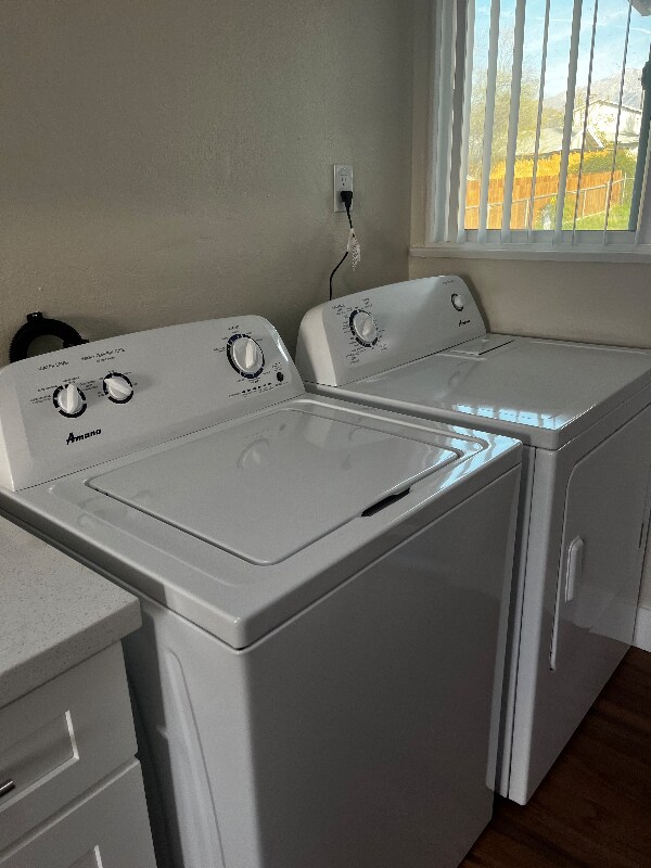 Building Photo - 1348 Olivine Ave