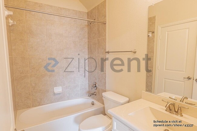 Building Photo - 232 Whitewing Ln