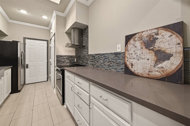 Building Photo - 4024 Breakwood Dr