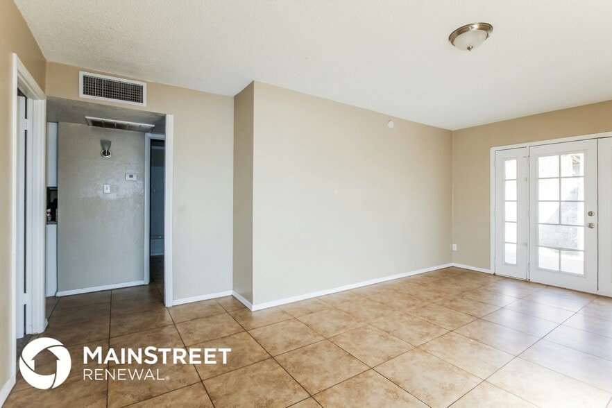 Building Photo - 7624 W Osborn Rd