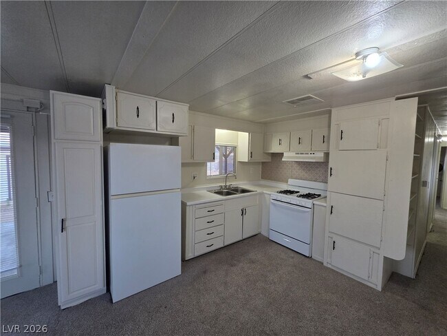 Building Photo - 3 Piute Valley Dr