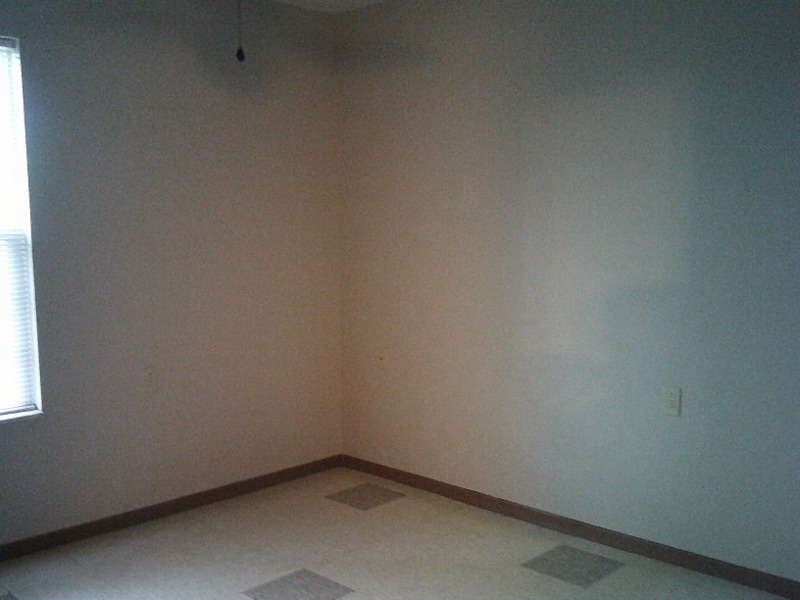 Building Photo - 400 Tella Jane Ln