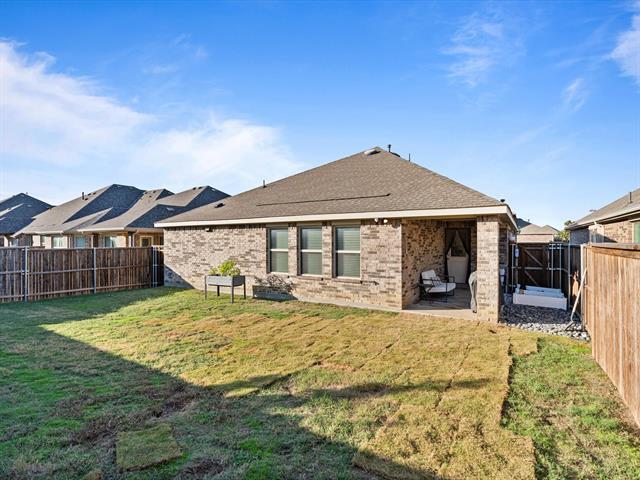 Building Photo - 6202 Halton Dr.