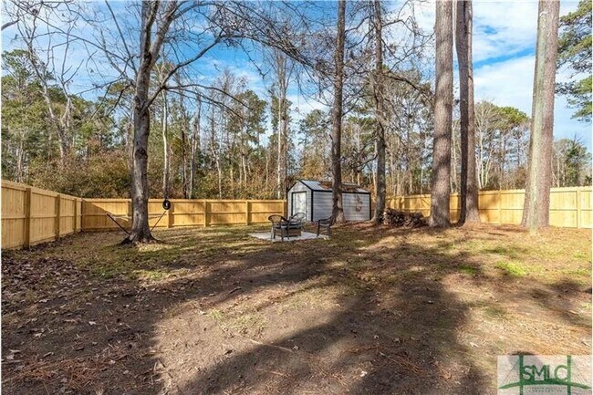 Building Photo - 106 W White Hawthorne Dr