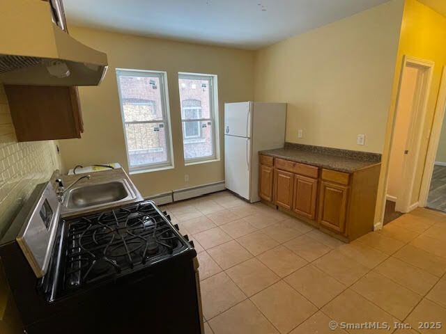 Building Photo - 204-206 Magnolia Street, 1L