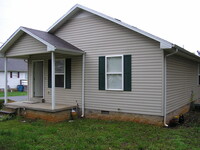 Building Photo - 4490 Woodstone Dr