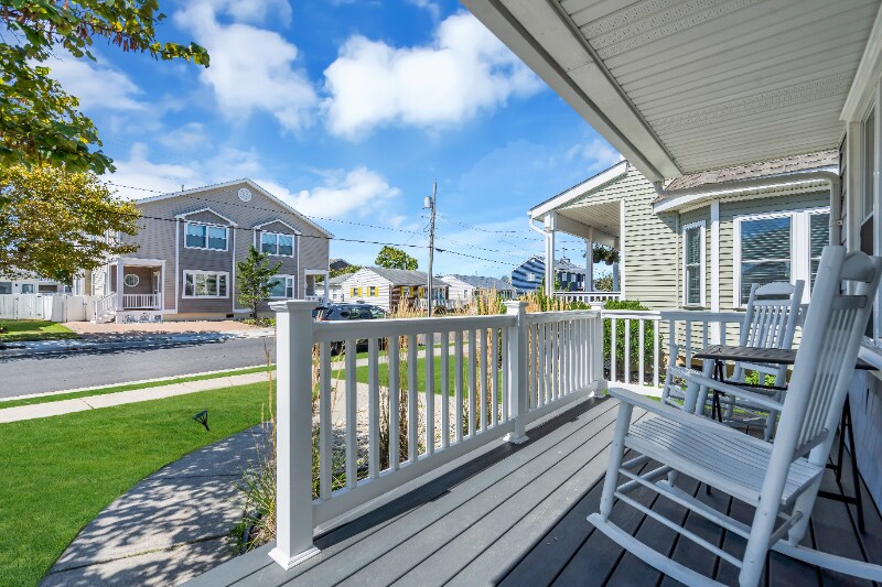 Building Photo - 213 E Syracuse Ave