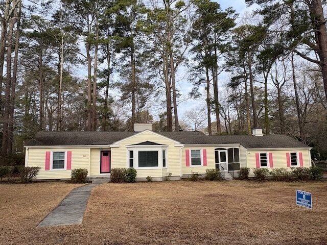 Building Photo - 101 Lakewood Dr