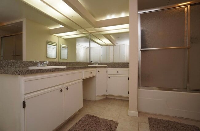 Building Photo - 3231 Allen Pkwy